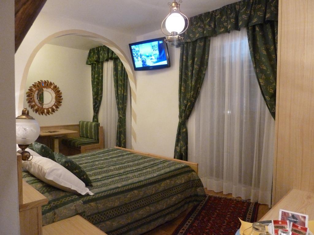apart-hotel ANCORA Castello-Molina di Fiemme Kamer foto