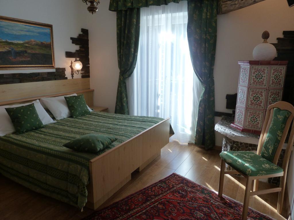 apart-hotel ANCORA Castello-Molina di Fiemme Kamer foto