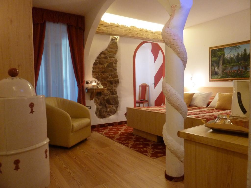 apart-hotel ANCORA Castello-Molina di Fiemme Kamer foto