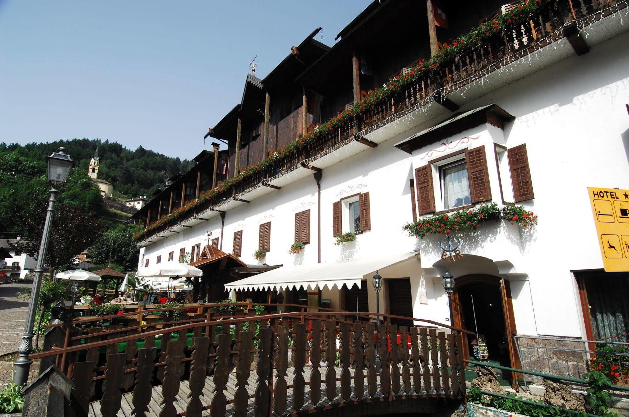 apart-hotel ANCORA Castello-Molina di Fiemme Buitenkant foto